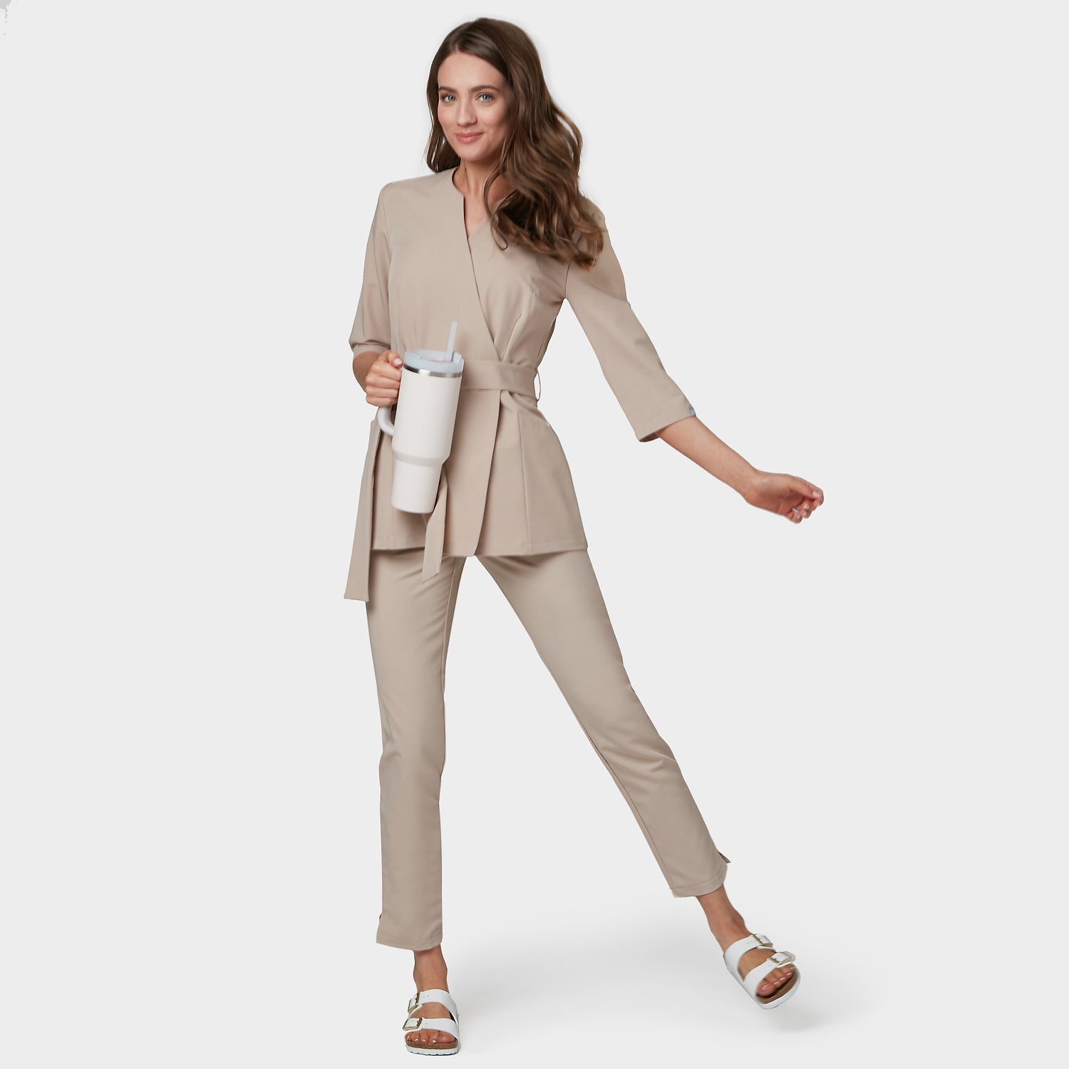 SOPHIA medical apron, 3/4 sleeves - LATTE