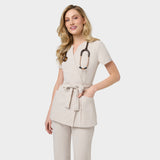 Wiązany fartuszek medyczny Sophia w kolorze NUDE