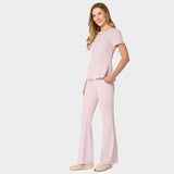 Damskie spodnie medyczne flare Pastel Pink - wysoka talia i elastyczna tkanina - Vena Uniformy